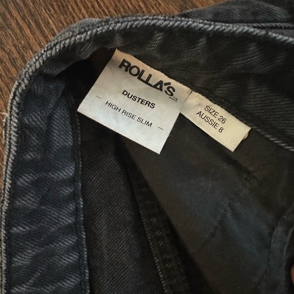 Rolla Distressed Black Duster Shorts - Picture 5 of 5